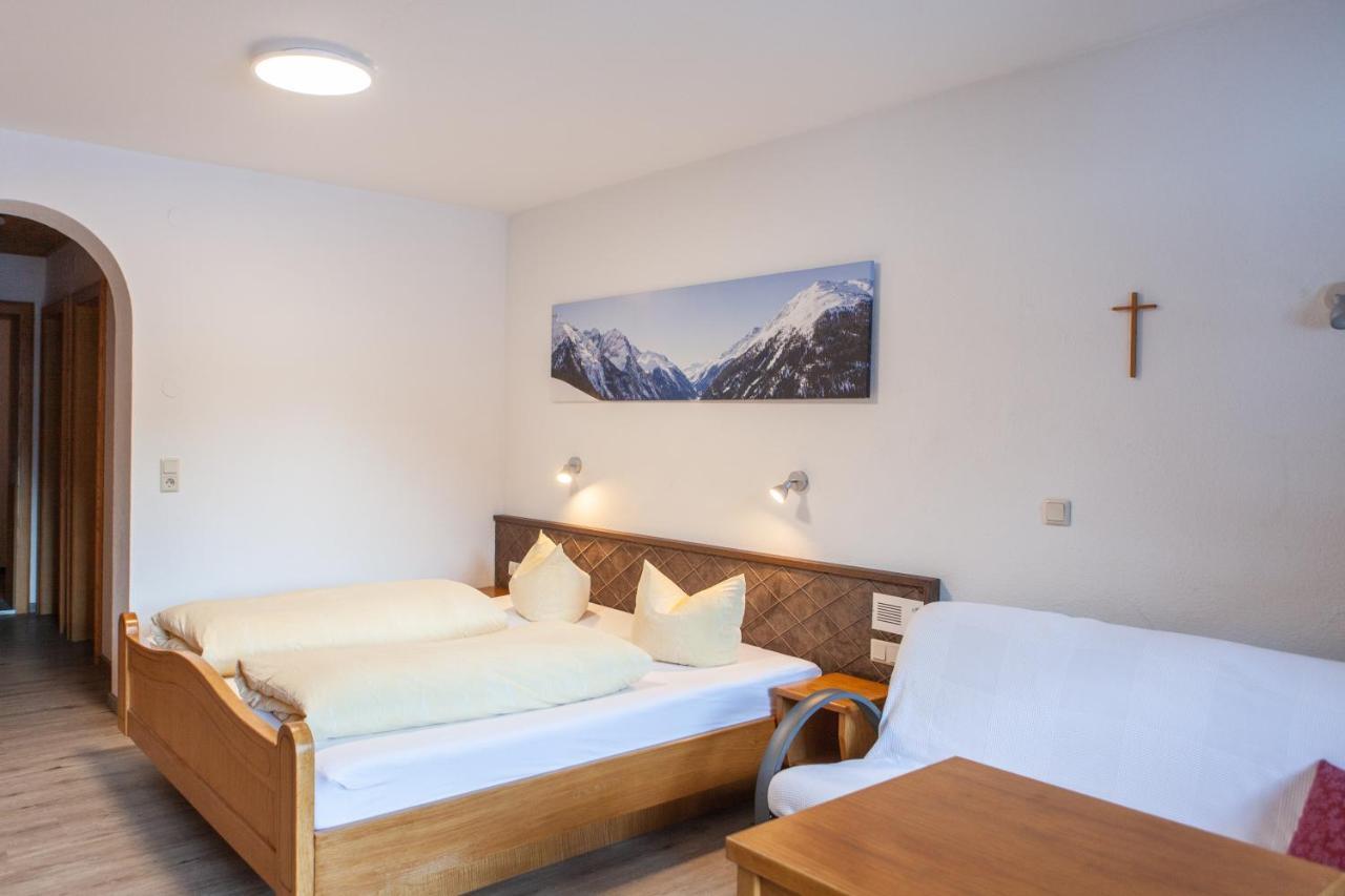 Sonnenhof - Apartments & Zimmer 考恩台尔 外观 照片